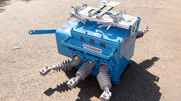 Công tắc điện áp cao